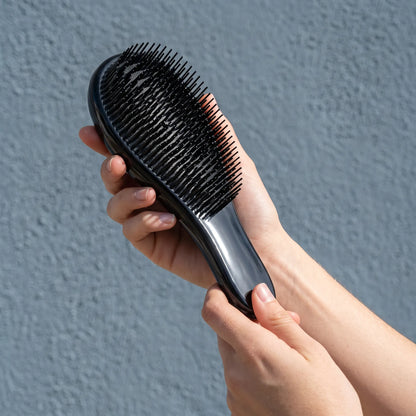 TCR Keratin Brush
